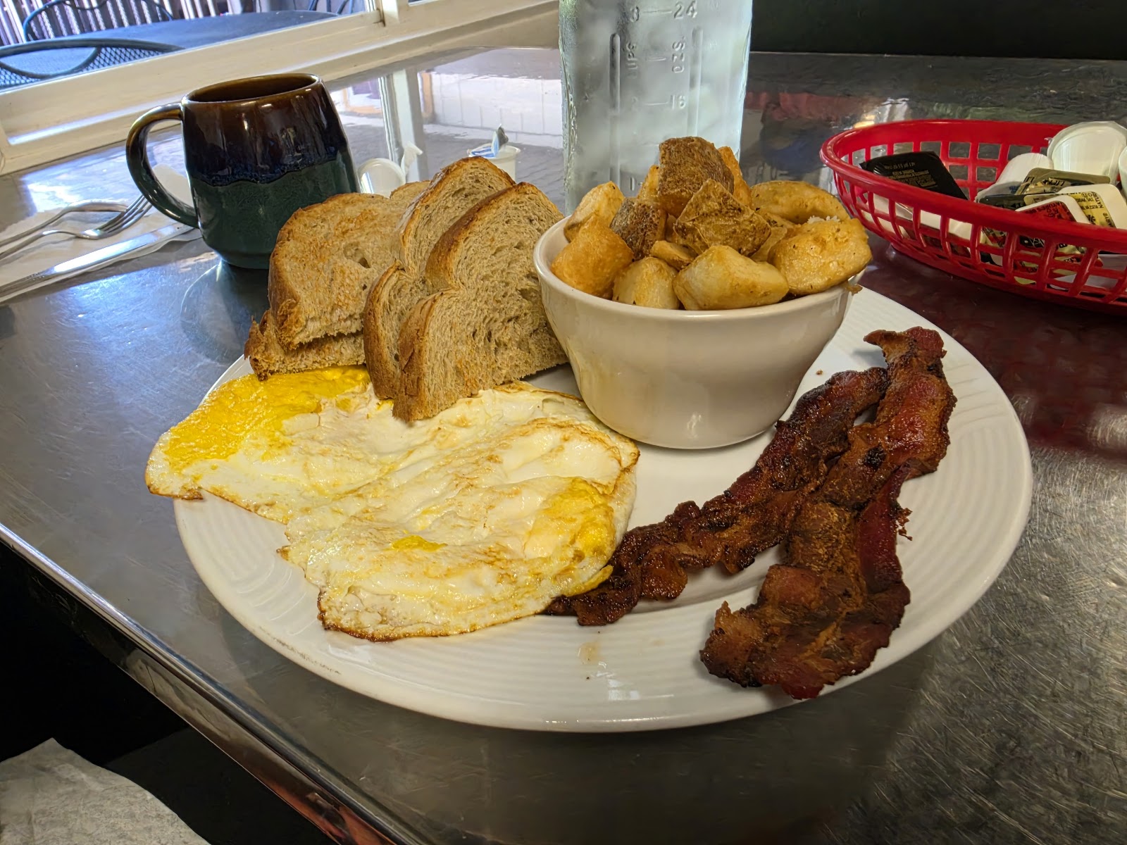 Smoky Mountain Diner — photo 5